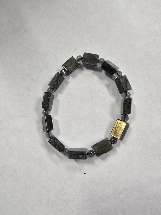 Labradorite Bracelet (square & sphere)
